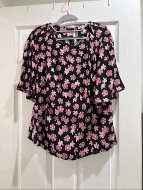 Rebecca Taylor 100% Silk Floral Flutter Sleeve Top in Black and Pink Size 12
